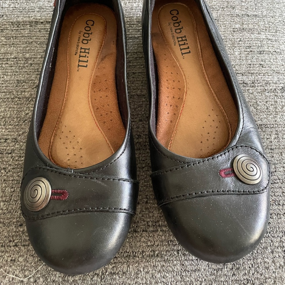 Cobb Hill Leather Flats